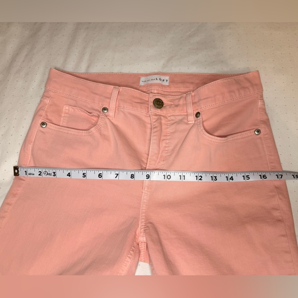LOFT Women's Skinny Jeans in Light Pink - Picture 6 of 8